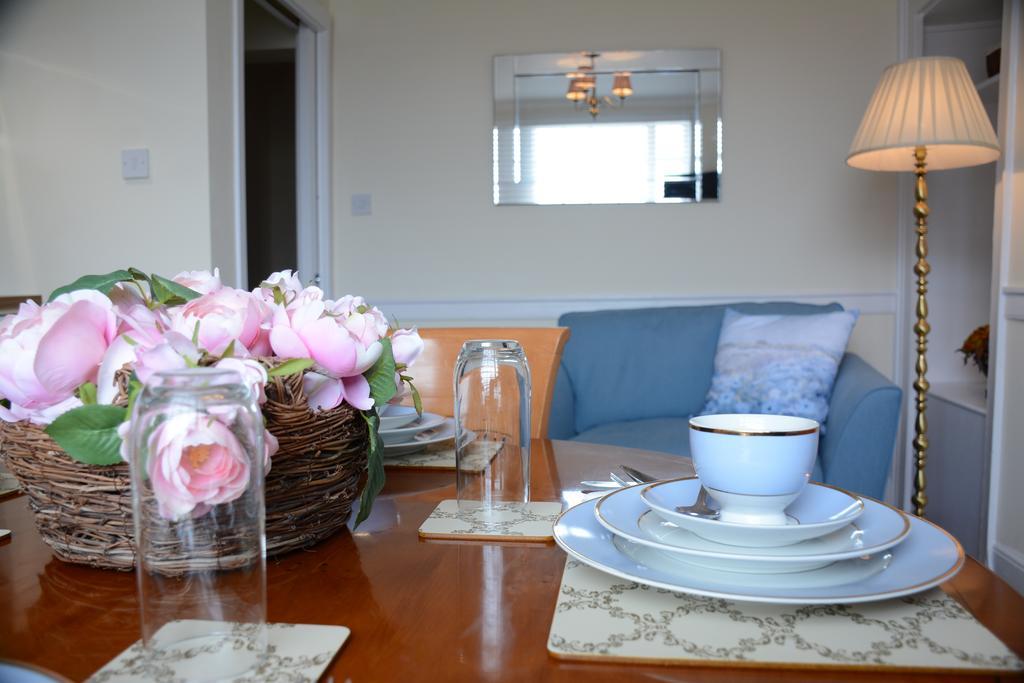 Pier View Self Catering Luxury Apartments Southend-on-Sea Bilik gambar